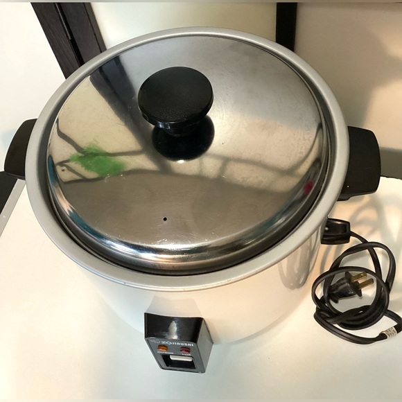 Zojirushi rice cooker 10 cups model nazc-18 - Picture 3 of 5